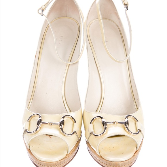 GUCCI Horsebit Accent Patent Leather Wedge Heels with Platform - Picture 2 of 6